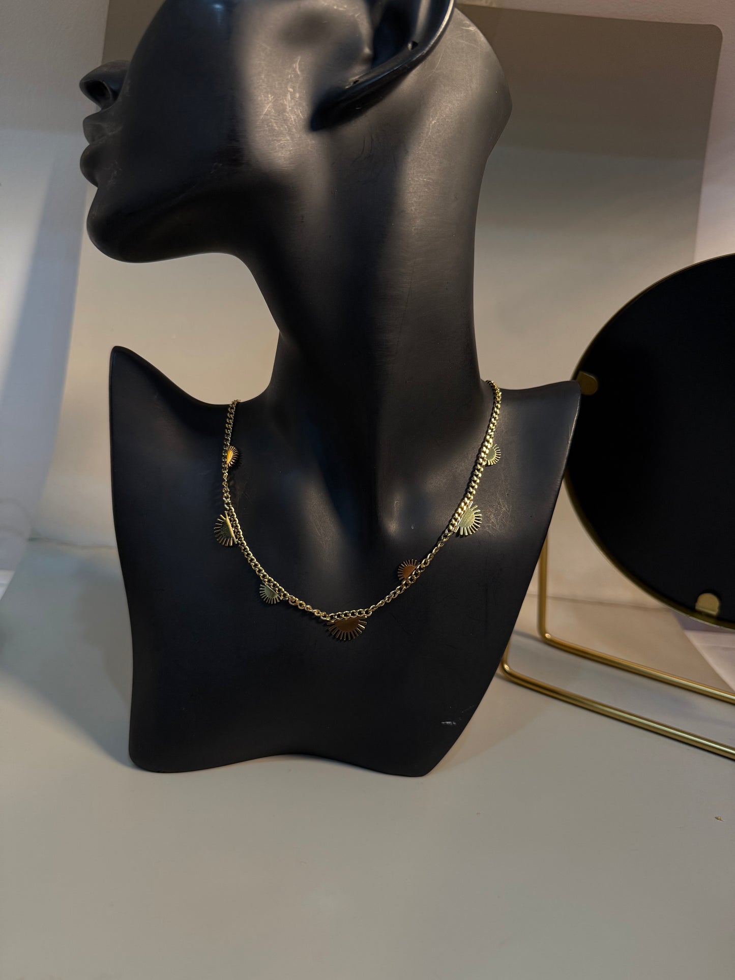 Collier à motif