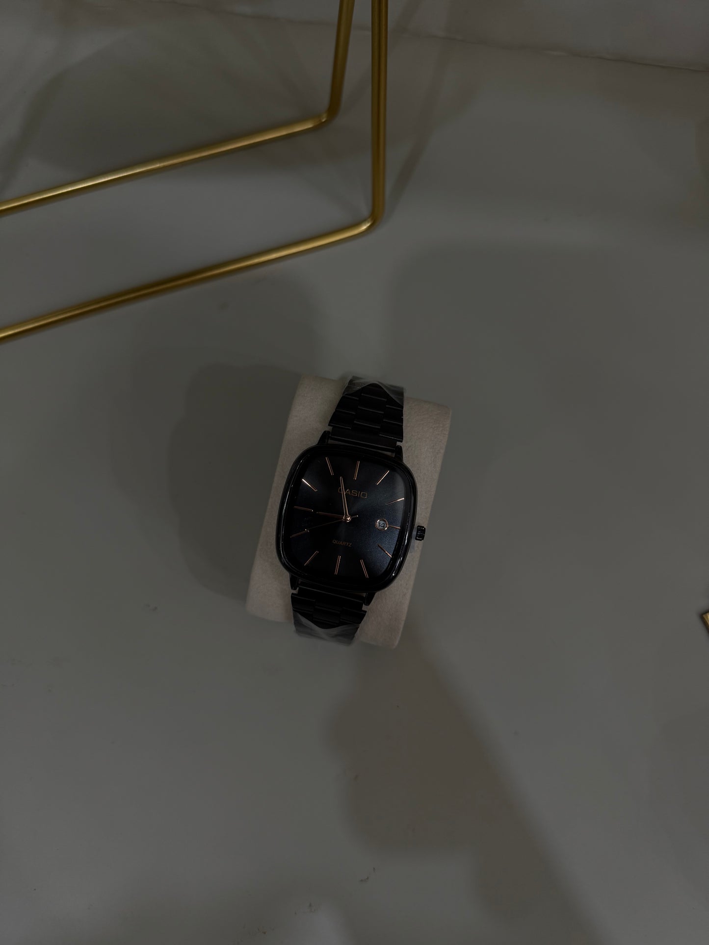 Montre casio carré