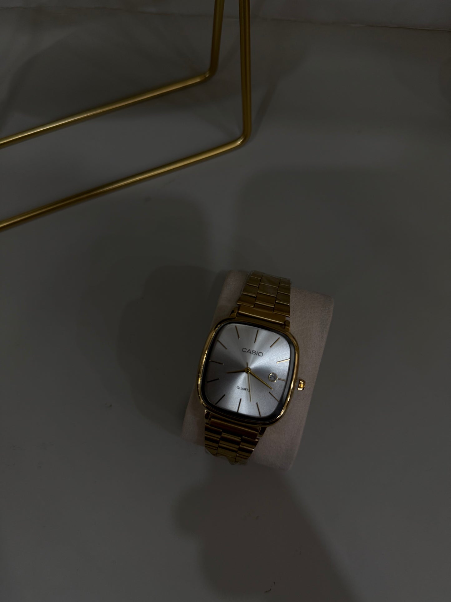 Montre casio carré