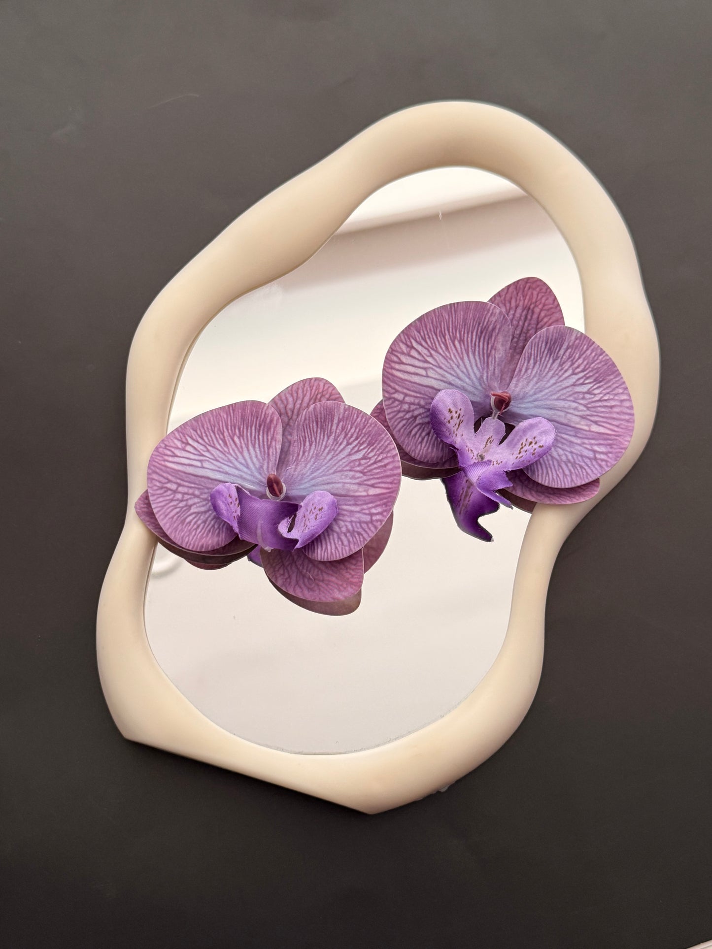 Boucles fleur violet
