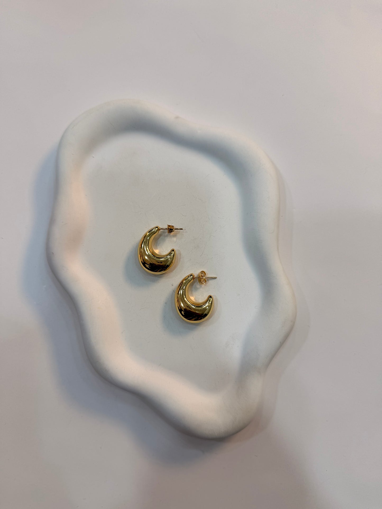 BOUCLES DOREILLE DEMI  CREOLE