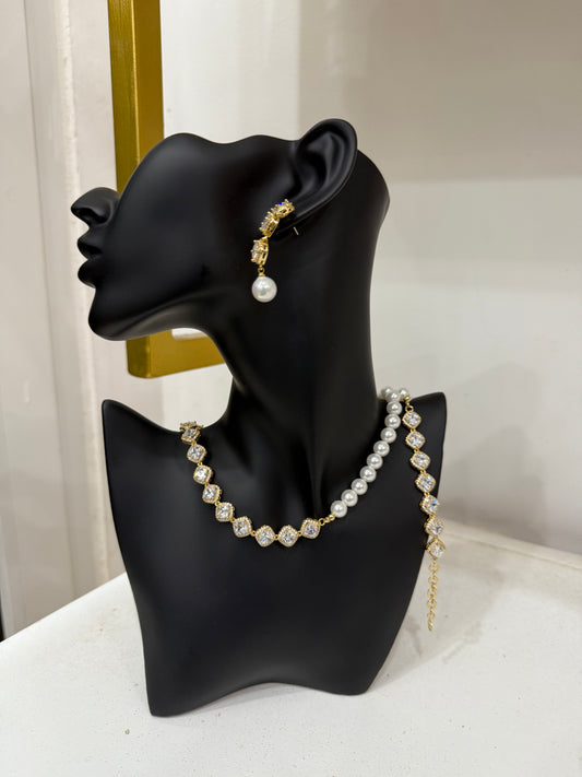 Ensemble perle et strass