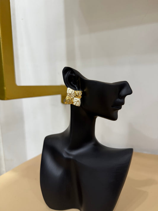 Boucles d’oreille carré