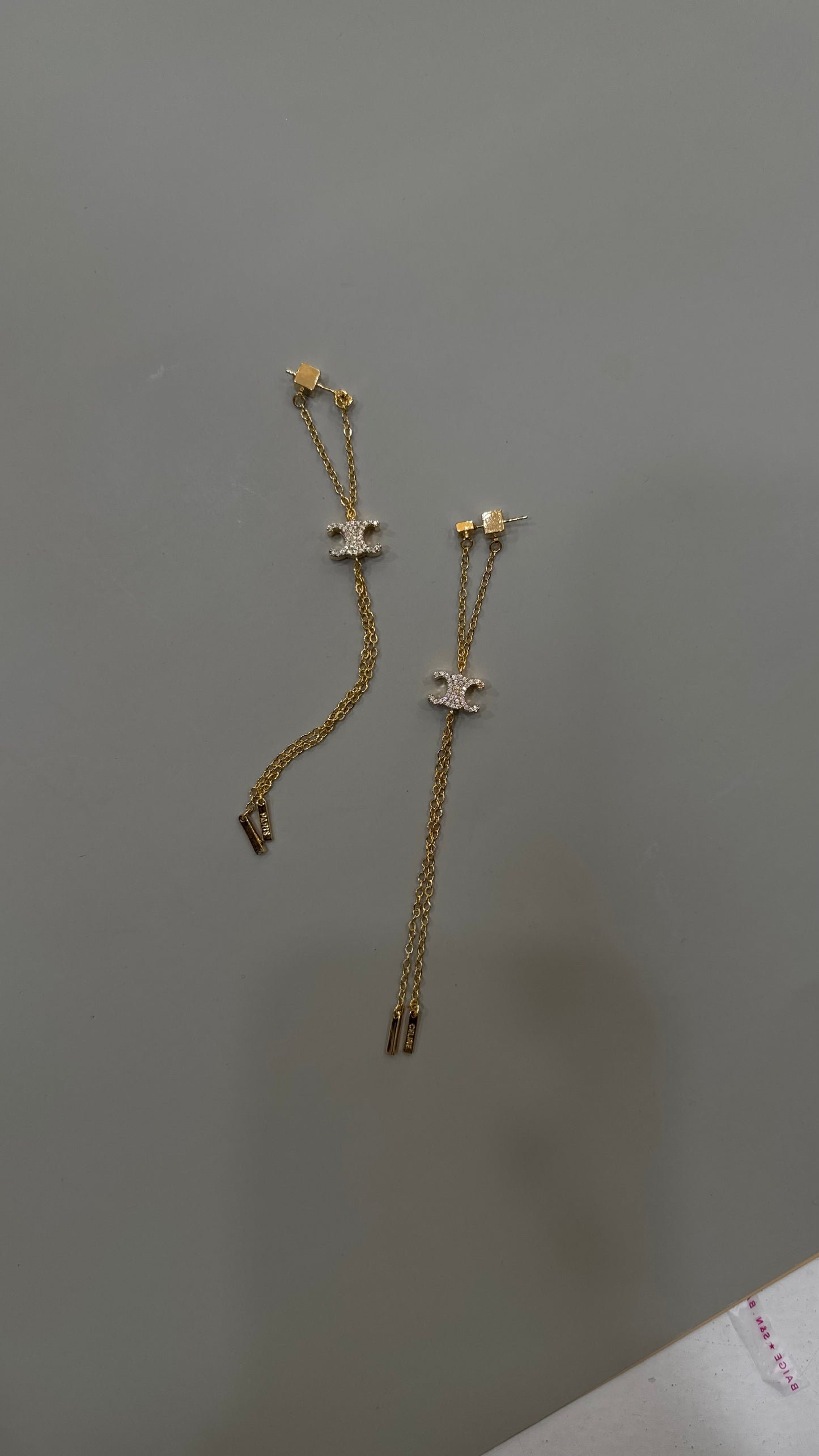 Boucle pendante