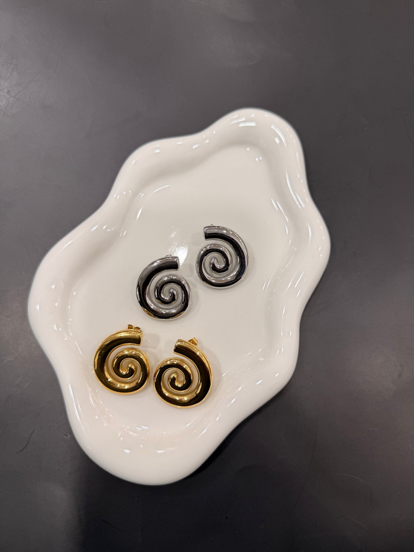 Boucles d’oreilles spirale