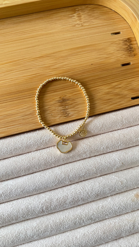 BRACELET A MEDAILLE