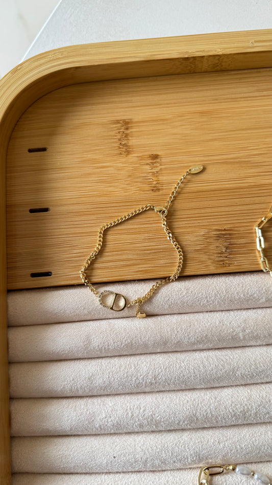 BRACELET A MEDAILLE