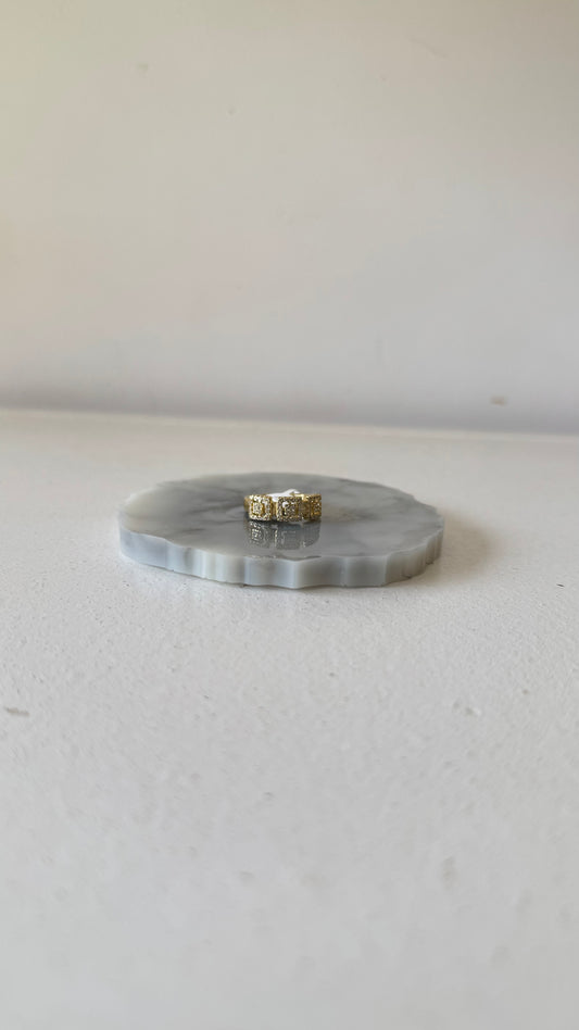 BAGUE
